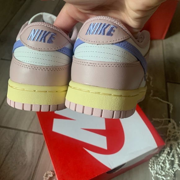 Nike Dunk Low pink Oxford. - Picture 3 of 11